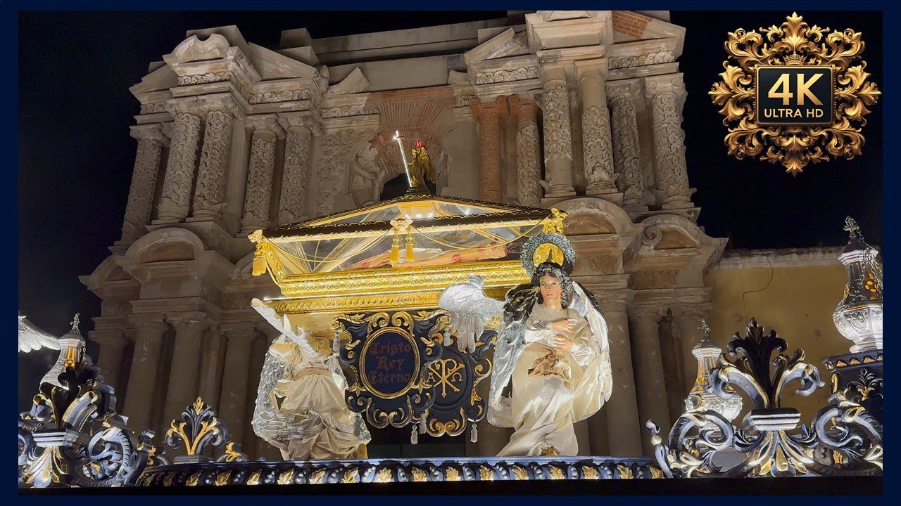 Él Ha Muerto - Procesión del Señor Sepultado de la Escuela de Cristo