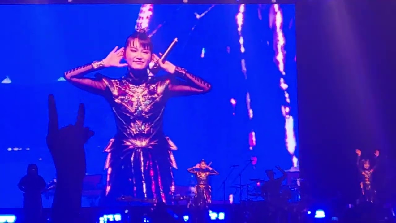 Babymetal en Colombia - Karate