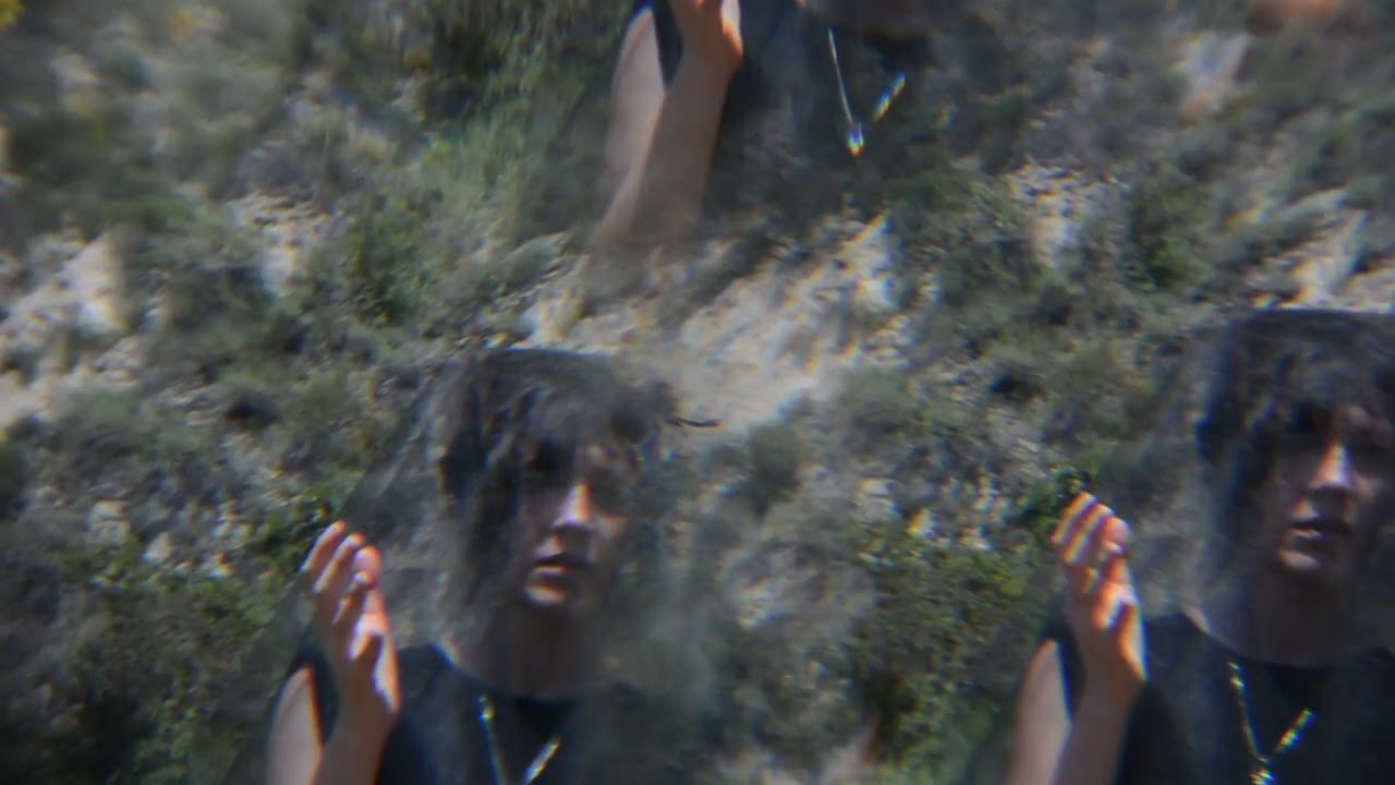 Magana &ndash; Girl In Chains (Music Video)