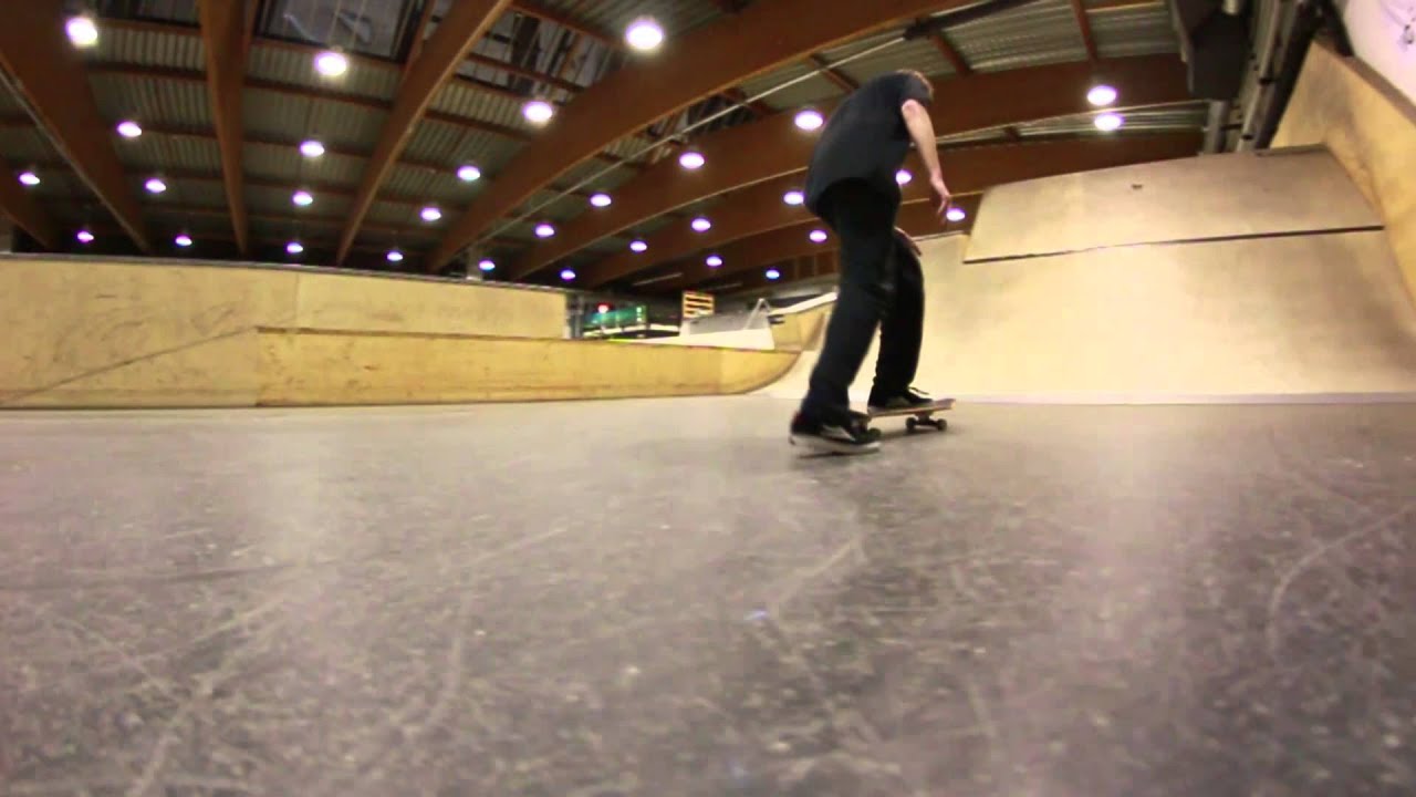 Hey du bisch Skater oder?...Manu Haupt 5 Tricks in 1 Line