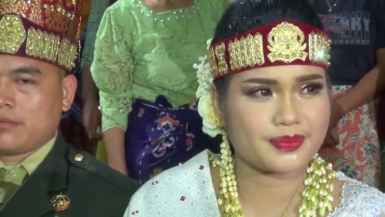 Video 5 Pernikahan SERTU Palamean & Mega