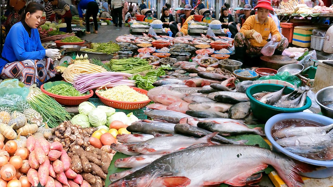 Amazing! Food Market Scenes - Fish, Pickled Crabs, Fresh Vegetables, Fruits, Chicken, & More |Papa