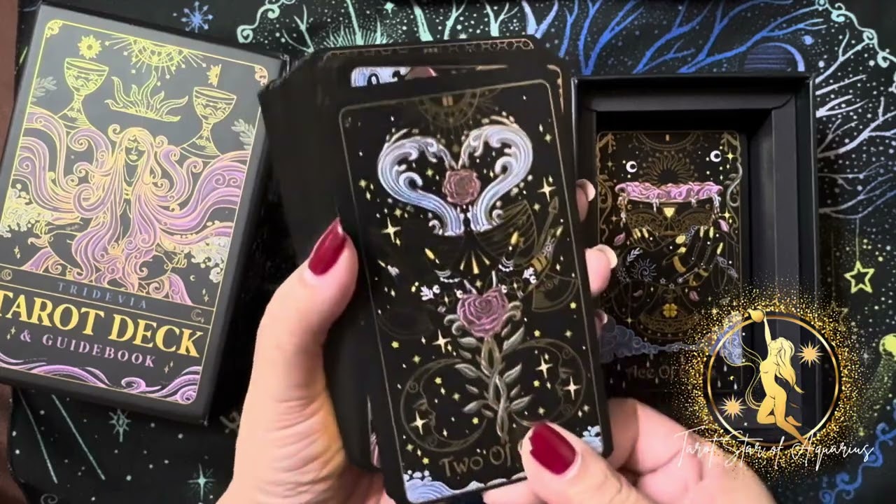 Tridevia Tarot Deck Review and Flip Through