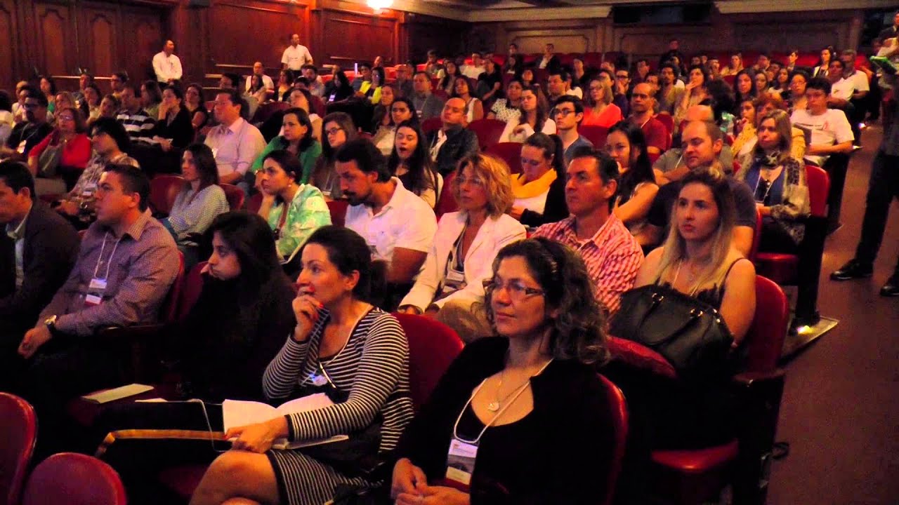 Empreendedorismo Social: o que é isso? | Mara Mourão | TEDxDanteAlighieriSchool