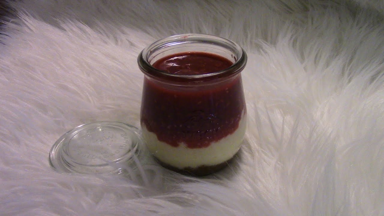 Käsekuchen im Glas aus der Monsieur Cuisine Connect