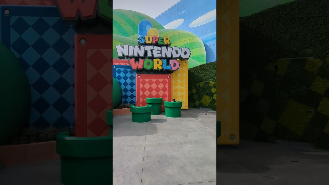 Super Nintendo World &mdash; Hades Pops Out Of A Warp Pipe
