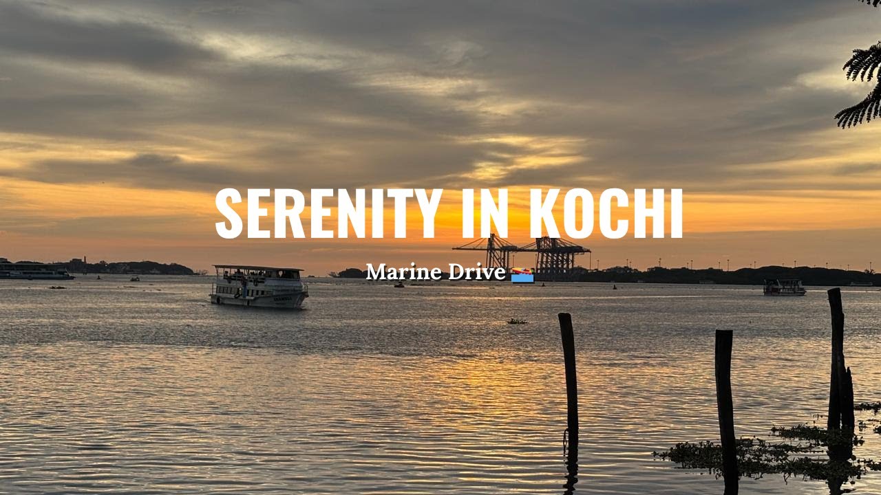 Boat Ride at Marine Drive Kochi | Beautiful Backwaters, City View & Sunset Vibes 🌅🚤