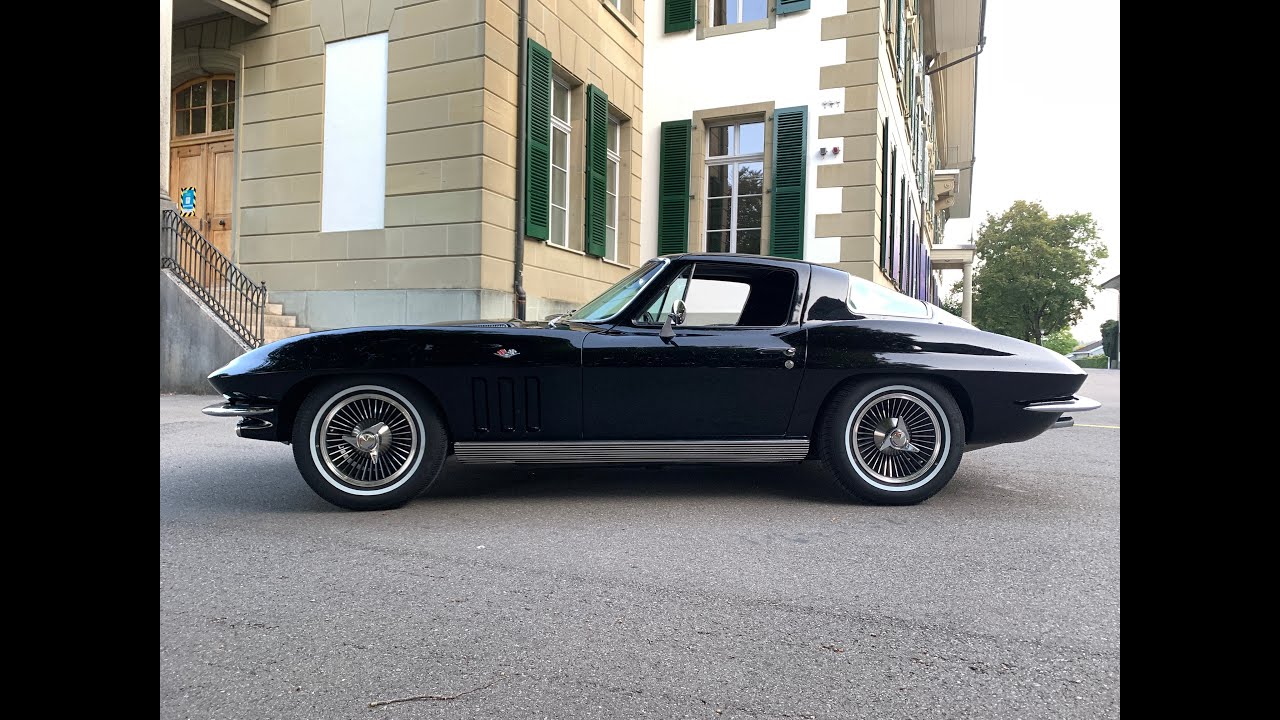 fantastic vintage race car,Corvette,C2,Coupe,Stingray,327,V8,motor,classic,chevrolet,350hp,USA,63-67