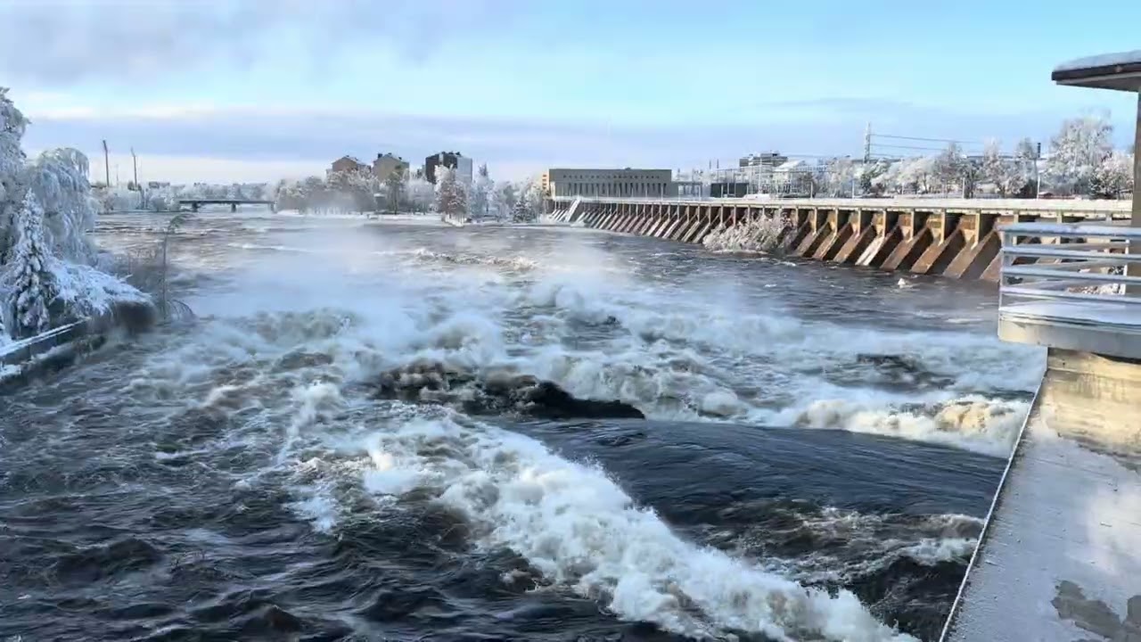 Helmikuinen ohijuoksutus Oulujoella
