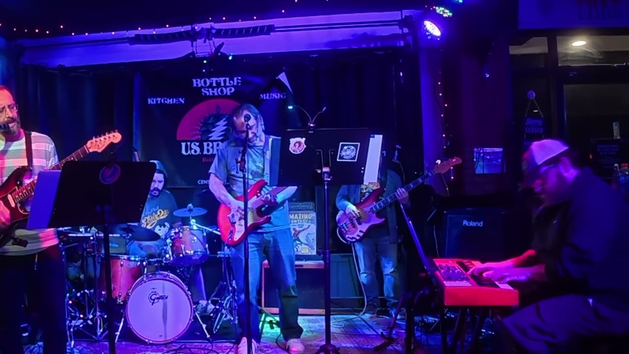 Brown-Eyed Women - Dead Aura Live @ U.S. Brews, Centerport NY