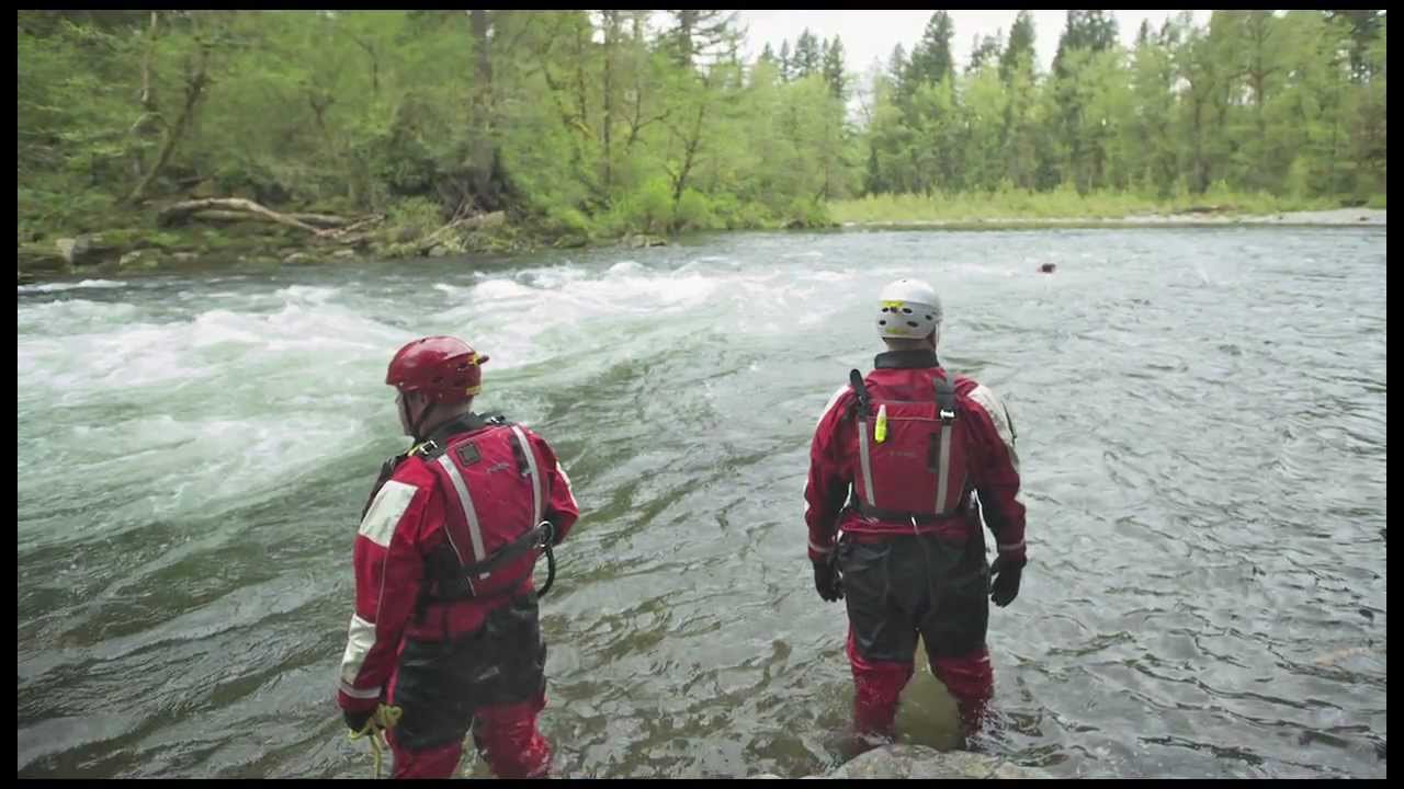 Tech Rescue team practices water rescue in Washougal River