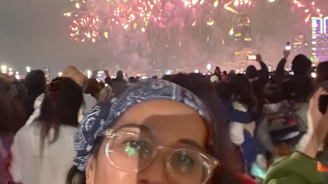 AMAZING FIREWORKS IN HONGKONG 
