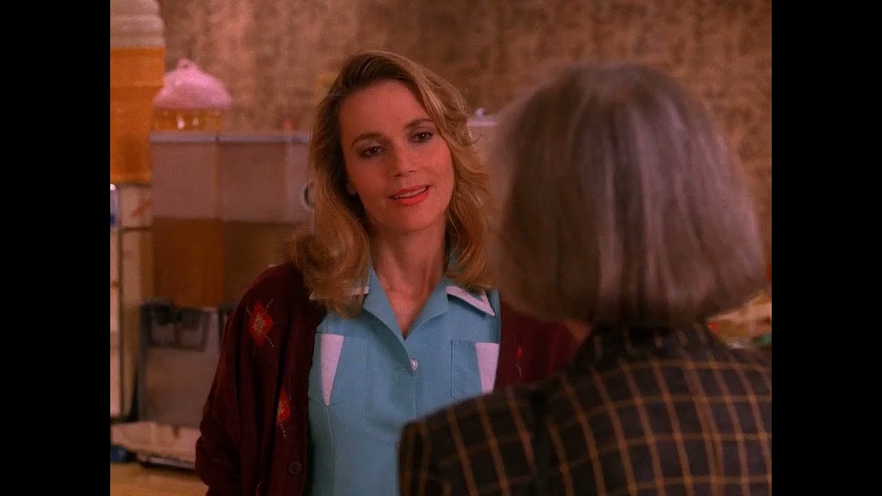 Food Critic scene from Twin Peaks (Episode #2.4 1990)