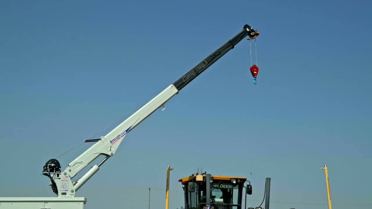 Stellar Heavy-Duty Hydraulic Service Truck Cranes