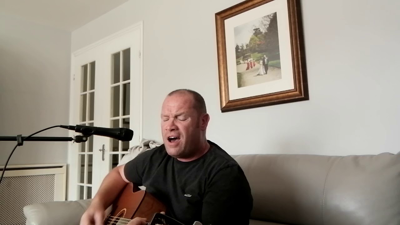 Stereophonics graffiti on the train acoustic cover.