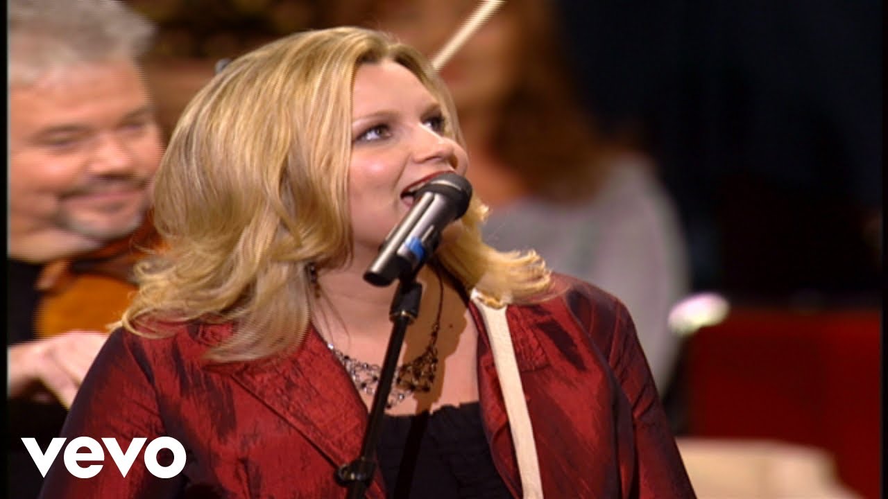 Bill & Gloria Gaither - It Is Well (Elisha's Song) [Live] ft. The Isaccs