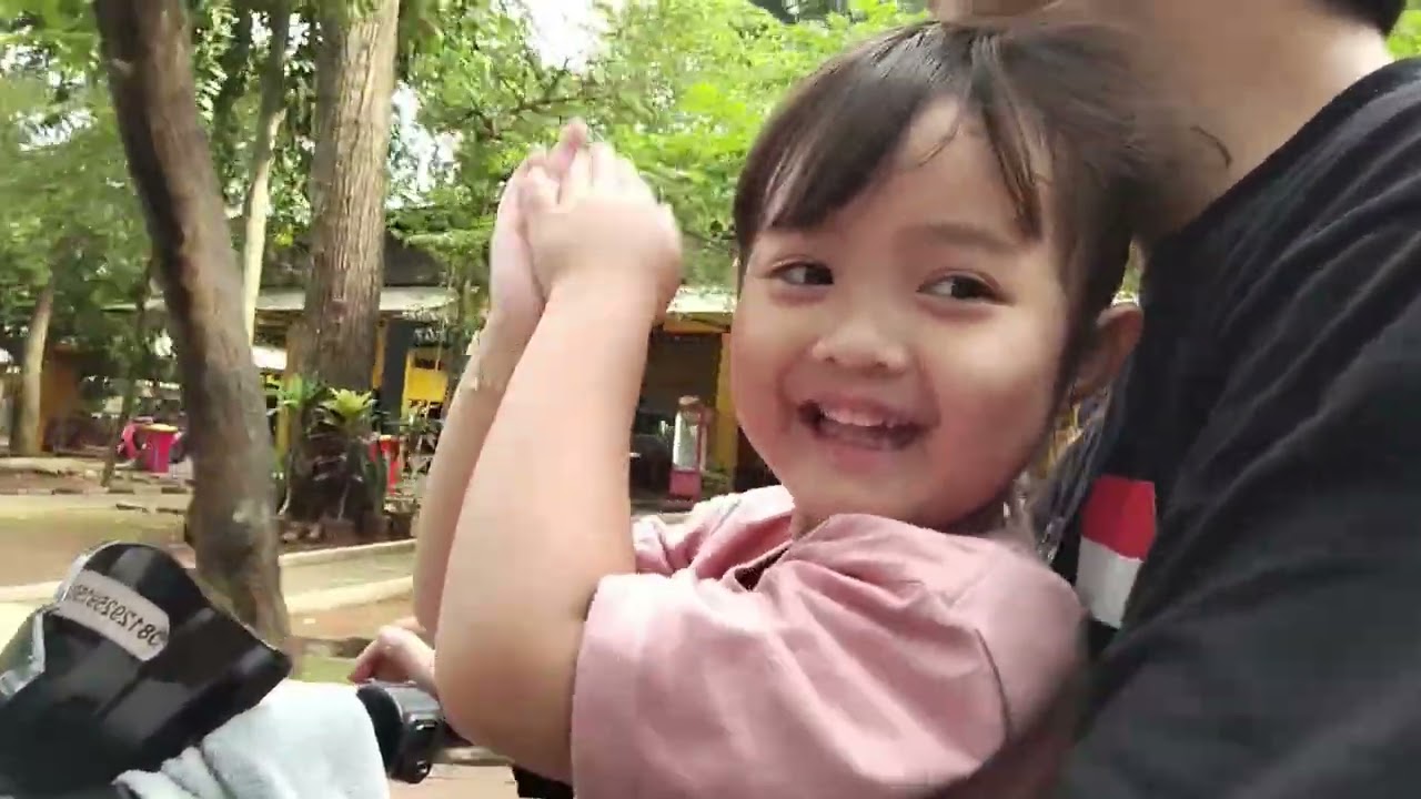 Anya ke RAGUNAN !! Liat kembaran siapaaa yaaah ??