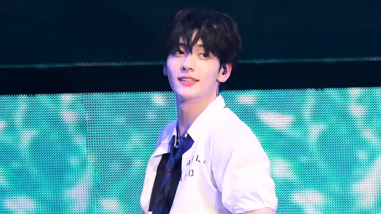 [4K] 260228-0301 MOA CON 그냥 괴물을 살려두면 안 되는 걸까 | FANCAM | TXT SOOBIN