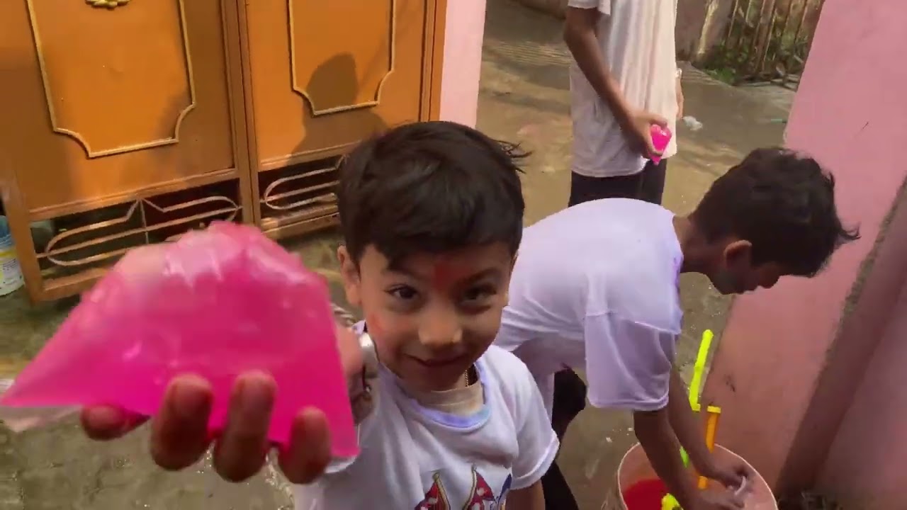 Happy holi 2081🎈🎈🤟🤟