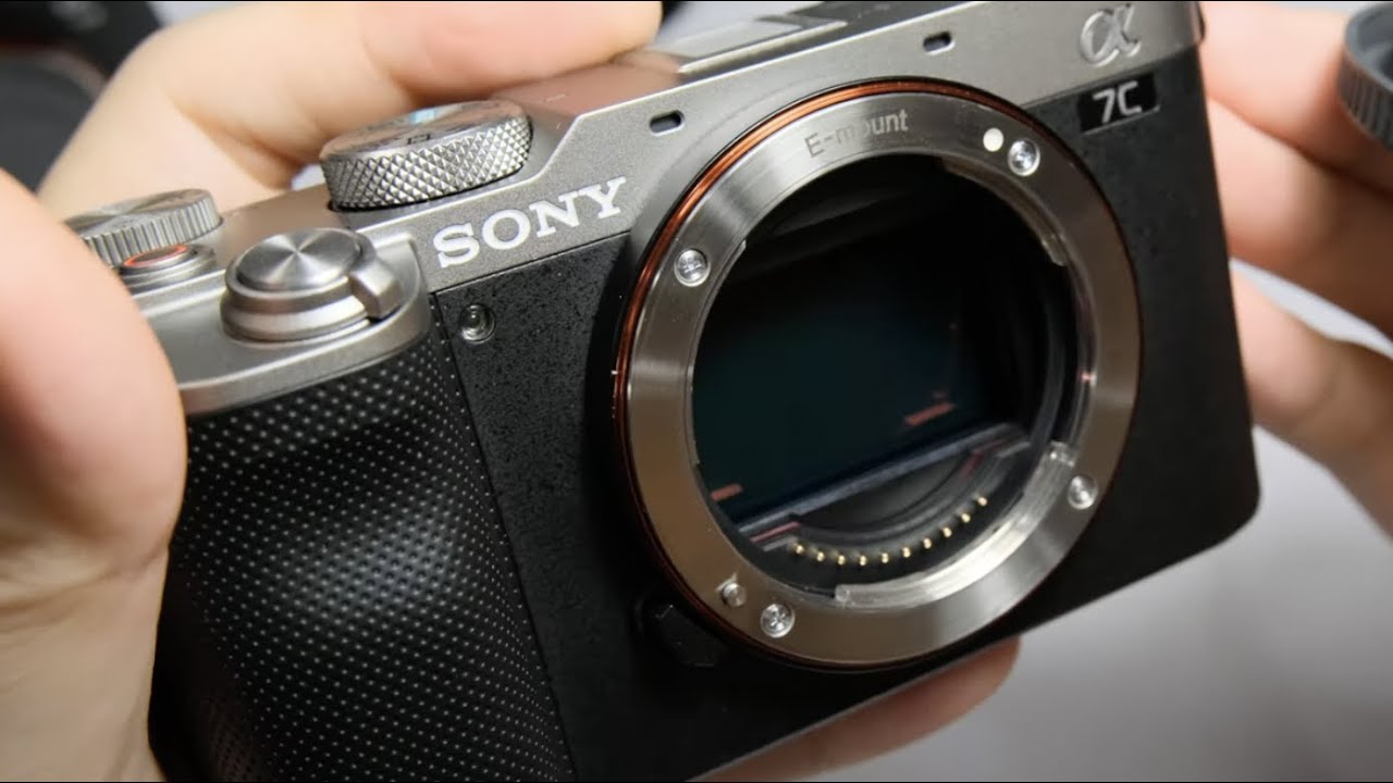 Sony a7c Hands-On Demo [4K]