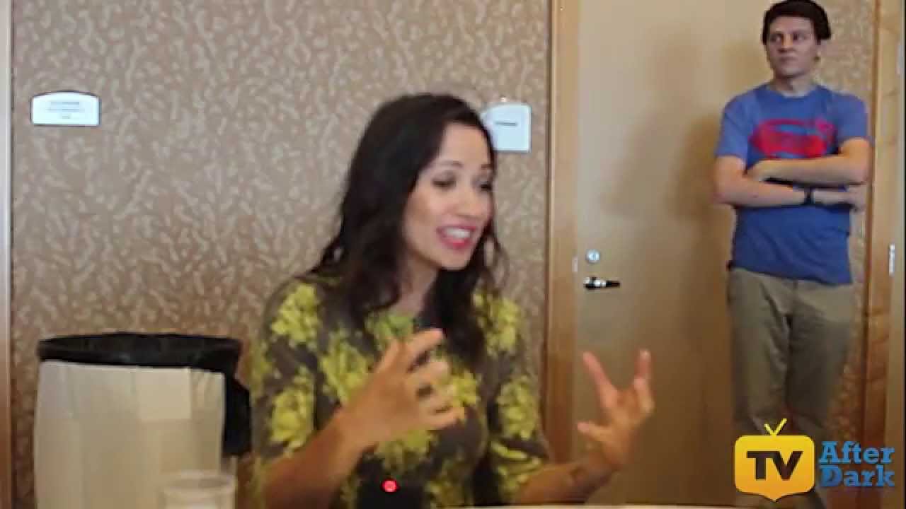Containment's Kristen Gutoskie (Katie Frank) SDCC15 Interview