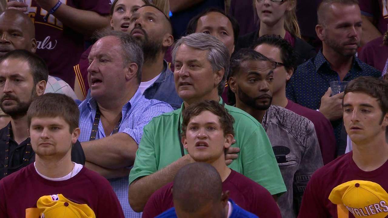 Cleveland Crowd Sings Game 3 National Anthem