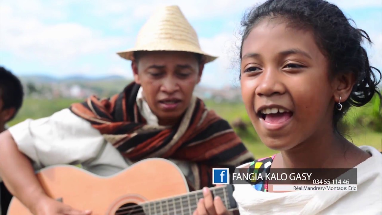 Neny  -  FANGIA KALO GASY (Clip Officiel)