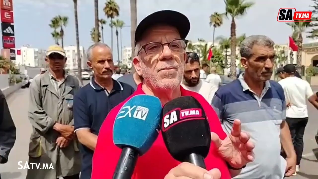 أصحاب محلات بيع مواد البناء يحتجون أمام عمالة مقاطعات عين الشق بسبب صدور قرارات الهدم