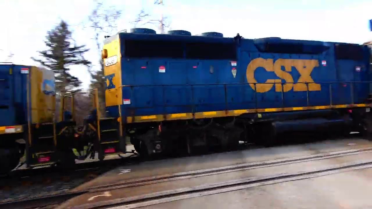 Was filming a CSX Train w 5 engines Then Surprise Surprise