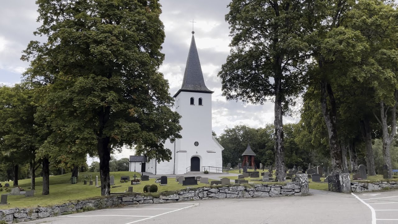 Upphärads kyrka Skara stift