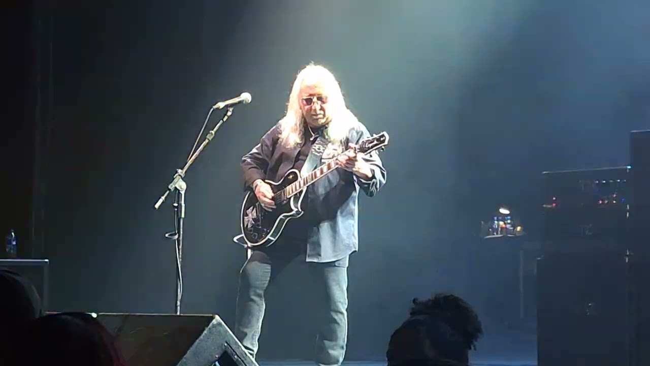 Uriah Heep - Mick Box Solo (Live in São Paulo, 11/04/2025)