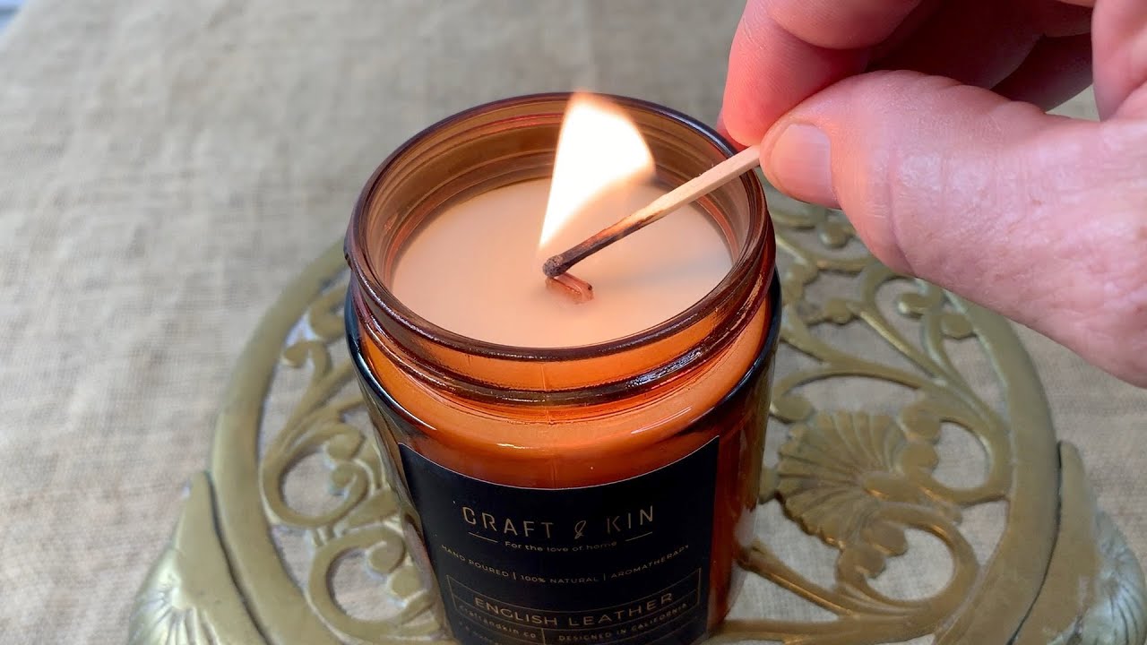 Craft and Kin English Leather Scented Candle Review | The Ultimate Home Fragrance Experience