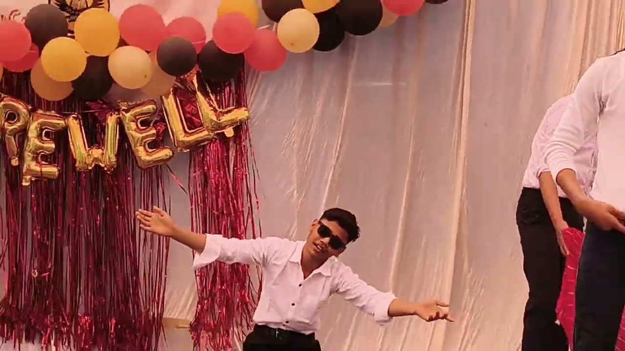 Comedy dance 