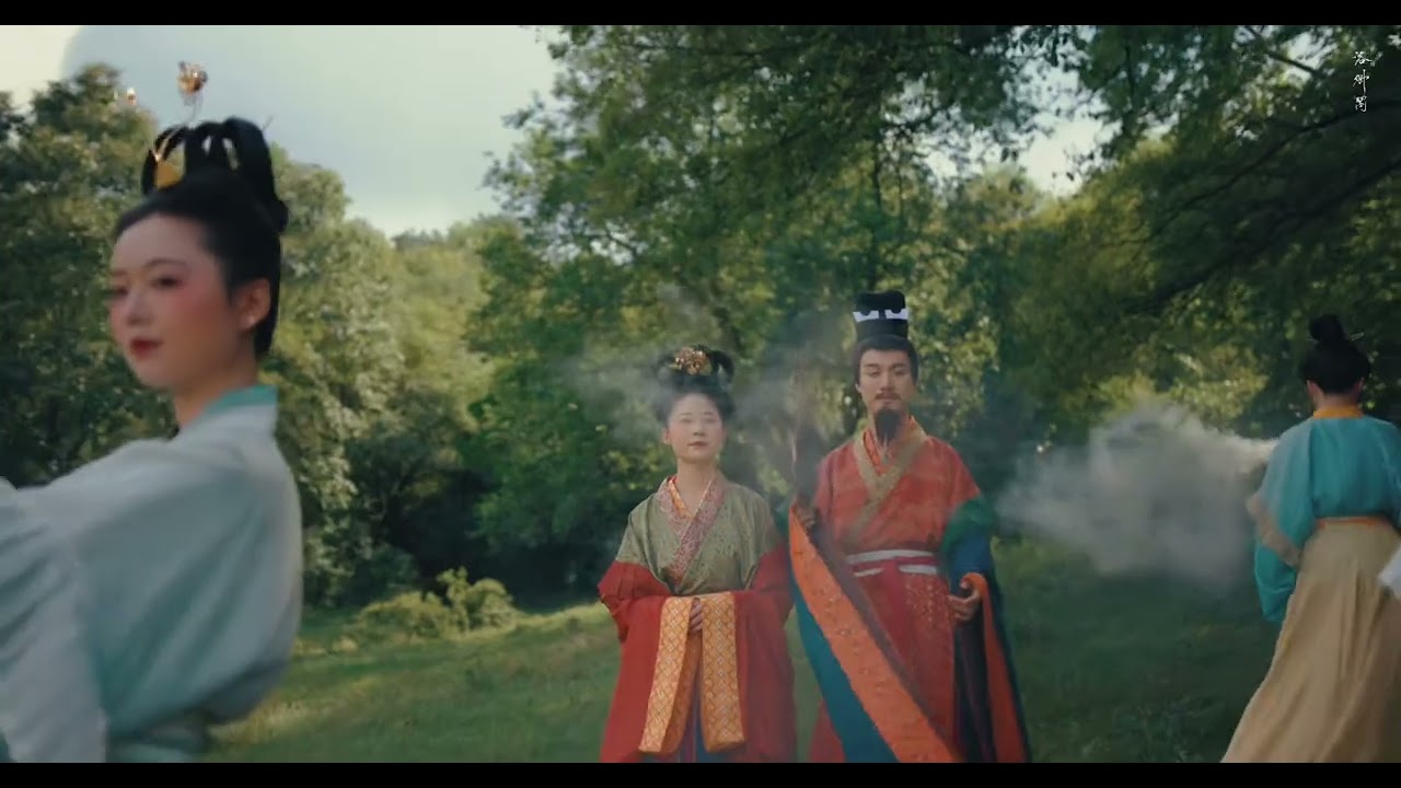 “魏晋是一个动乱的年代，也是一个思想活跃的时代。” 新兴门阀士夫阶层社会生存处境极为险恶，同时其人格思想行为又极为自信风流潇洒…#汉服 #传统文化 #魏晋南北朝 #国风合伙人 #传统服饰 抖音：卿辛