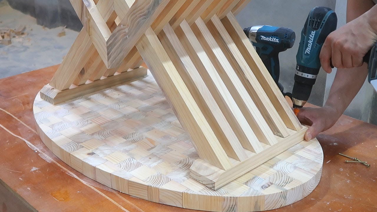 Easy Woodworking Project // Make A Super Beautiful Coffee Table With Modern Texture From Old Wood