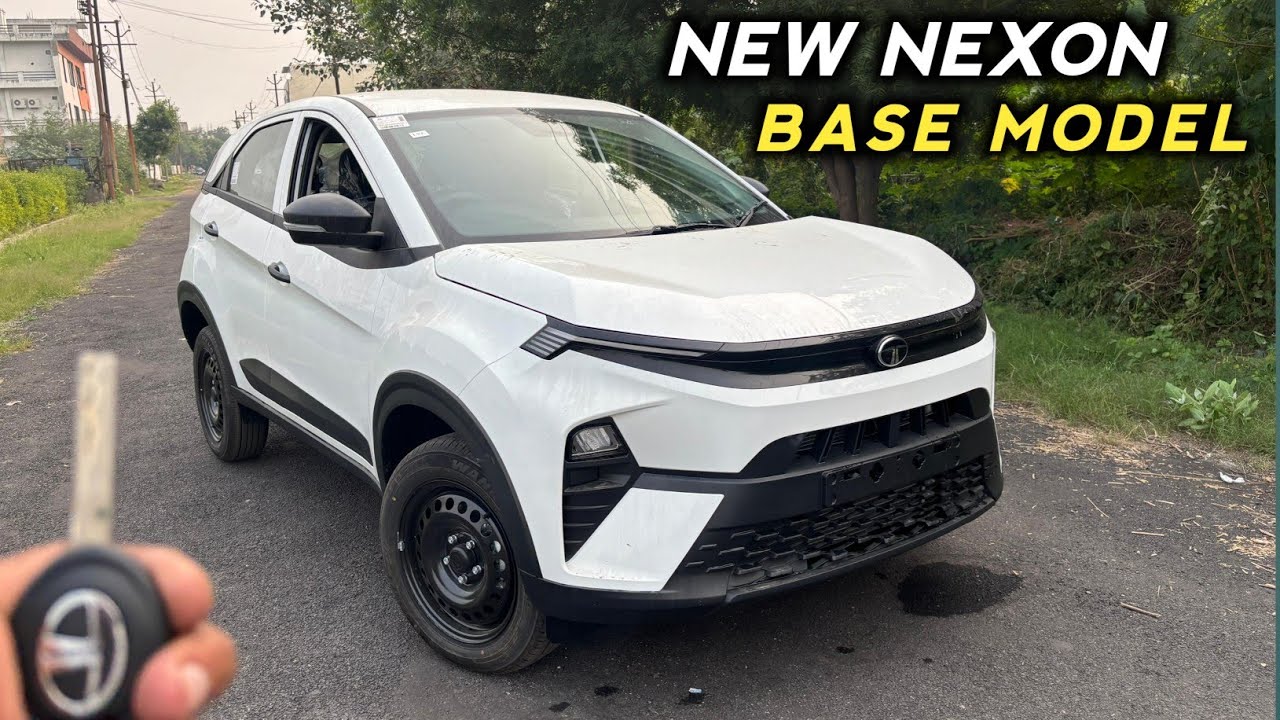 Segment Leader😍 New Tata Nexon Smart Base Model Detailed Review