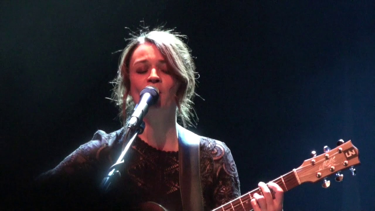 Carmen Consoli - Confusa e felice - Live in Berlin (15/21)