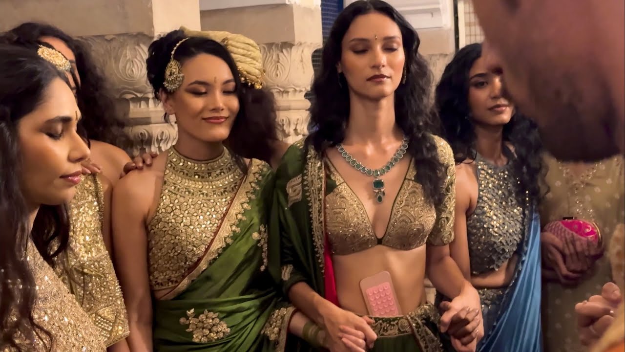 What Actually Happens Behind a Fashion Show Will Shock You 👀