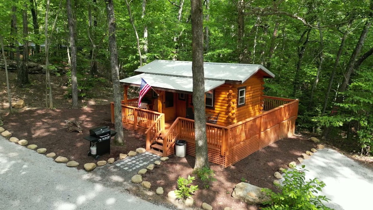 Tennessee River Gorge&reg; Mountain Treehouse Cabins 423-280-3250