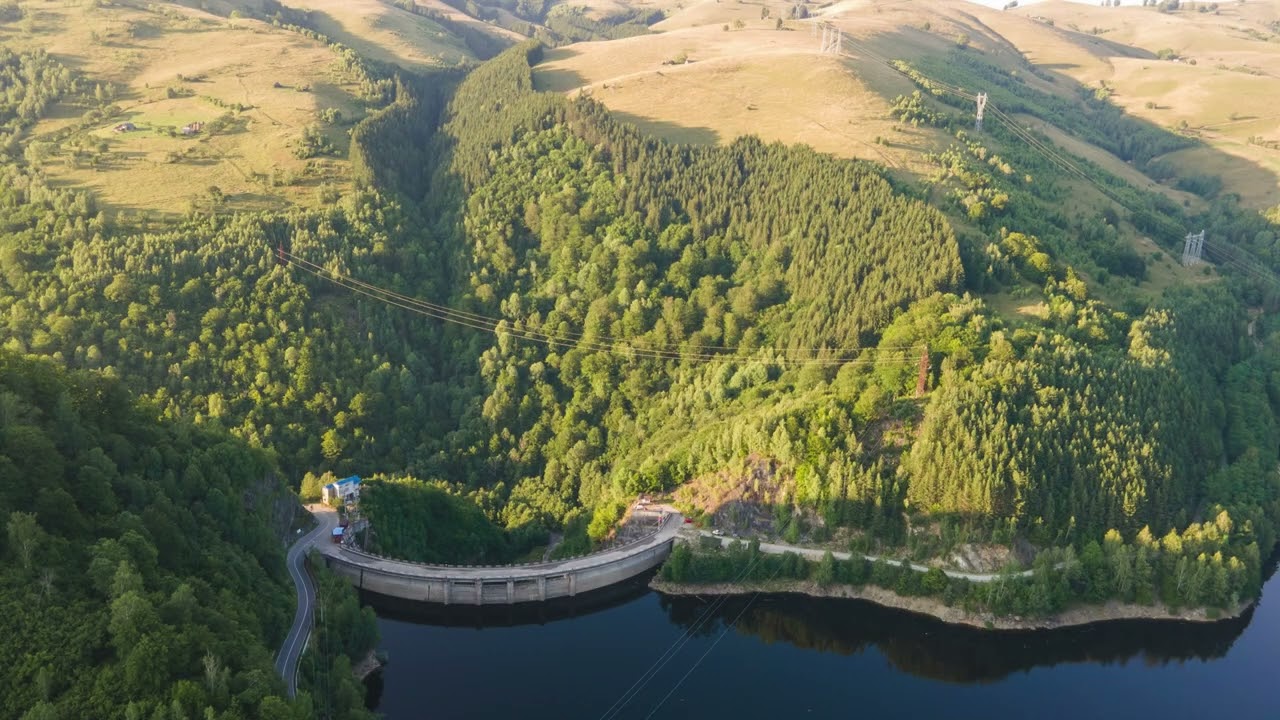 LAKE TĂU BISTRA