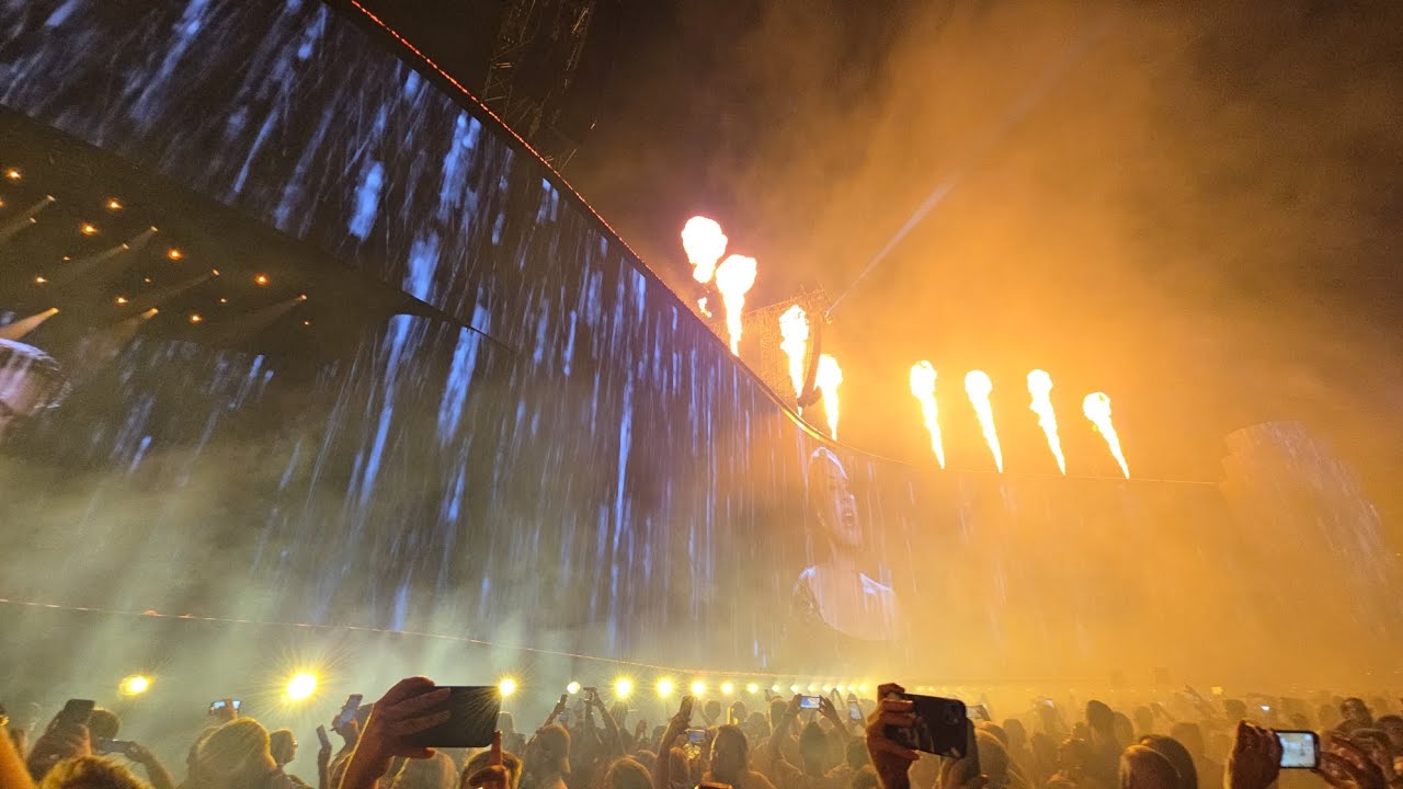 Adele - Set Fire To The Rain ( Live in Munich, August 9th 2024)