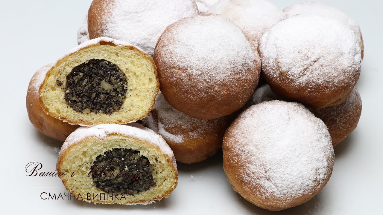 Пампушки з маком та горіхами - українські різдвяні солодощі. Смачна випічка, поради у приготуванні.