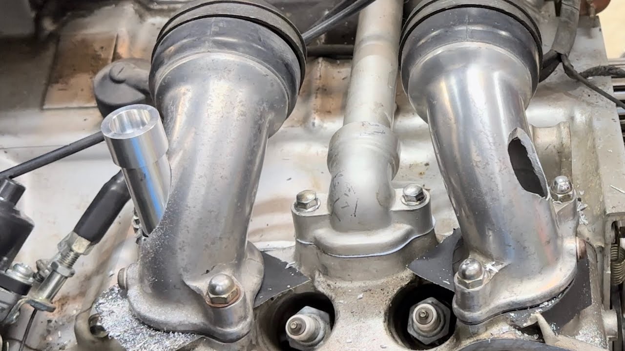 Motorcycle Fuel Injection Conversion - 1981 Goldwing GL1100 - Part 6 - Fuel Injector Bungs!