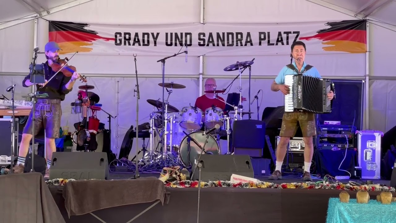German Fest and Christmas Market in Tomball, Texas (2022)