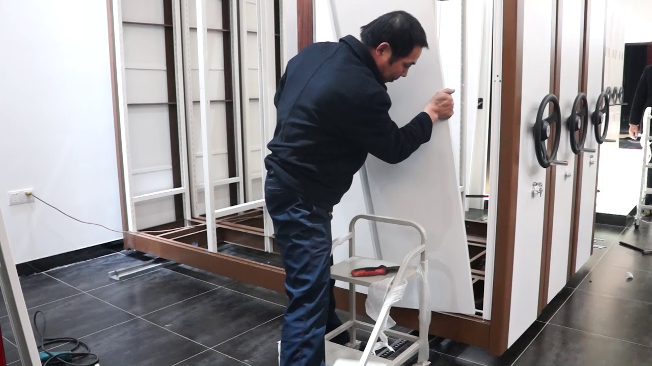 Installation for Compactor shelves