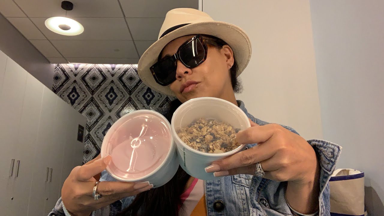 Mis confesiones entre granola con yogurt.
