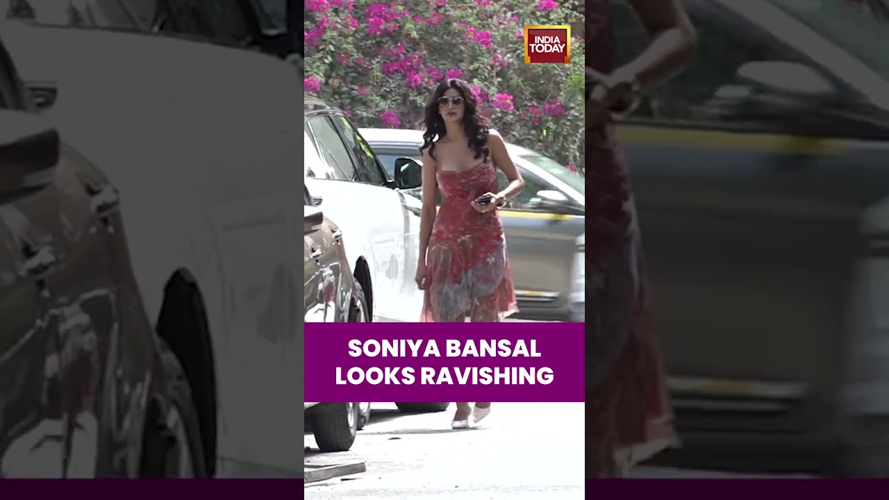 Soniya Bansal Snapped in Andheri | Entertainment News | Bollywood News | Celebs Spotted