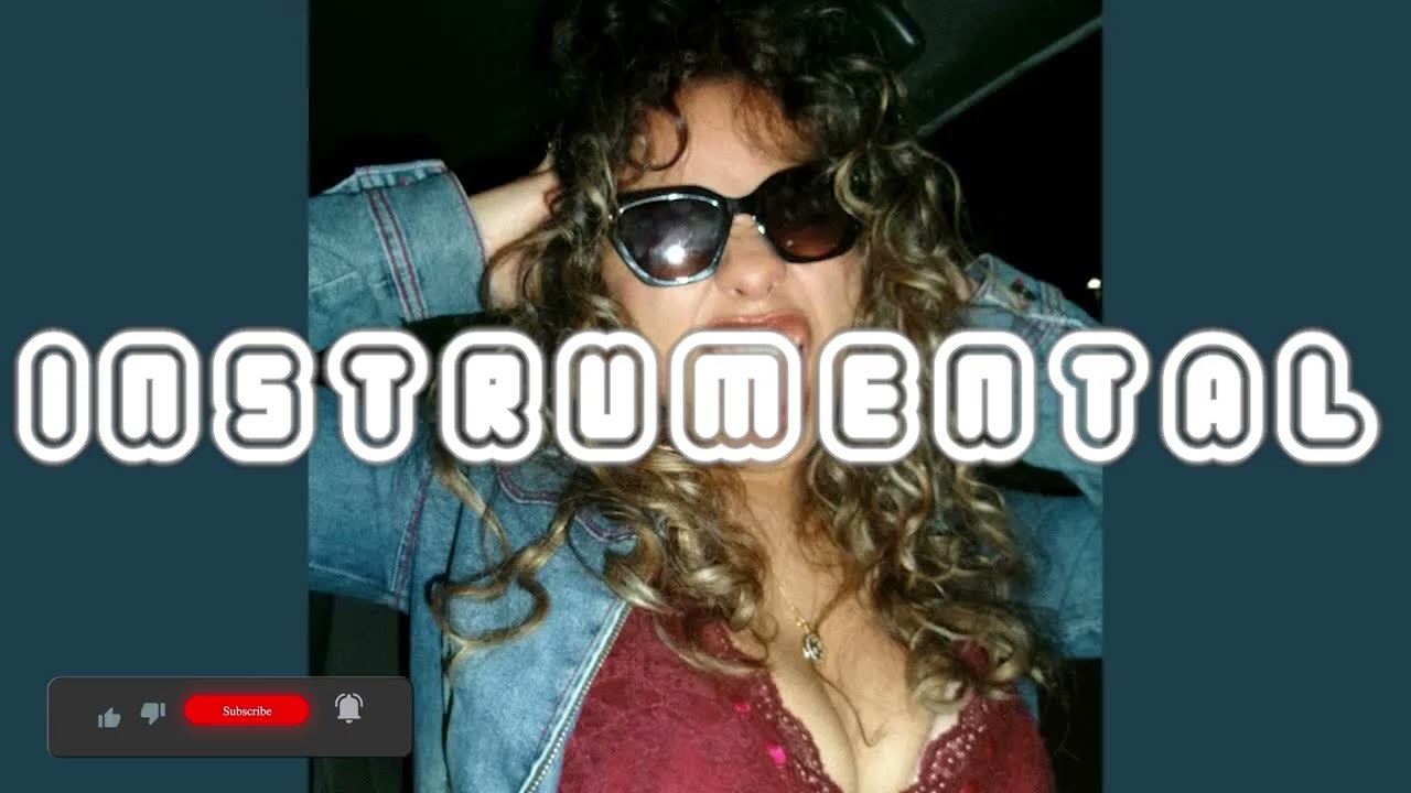 Bella Kay - iloveitiloveitiloveit (Instrumental)