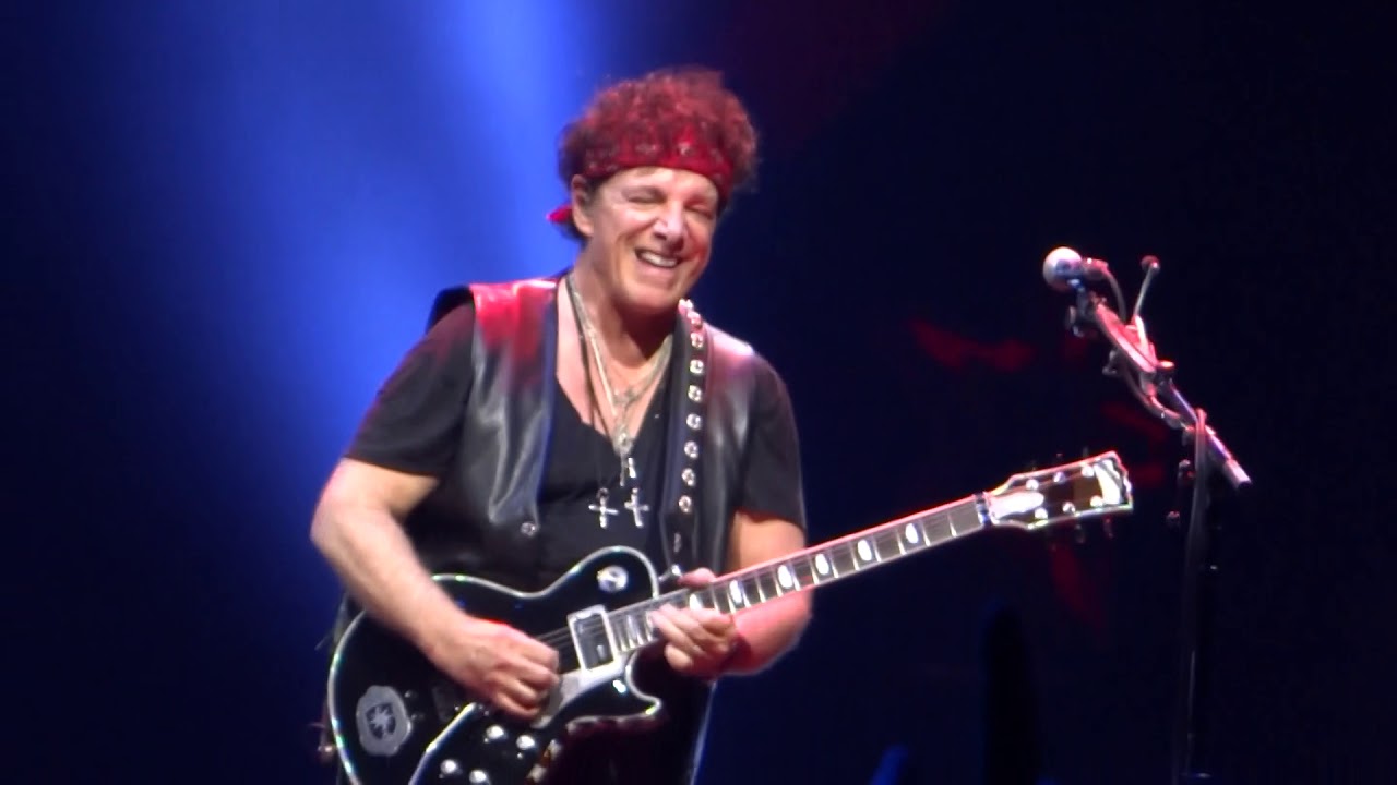 Journey Live 2018 🡆 Faithfully ⬘ Don't Stop Believin' 🡄 Houston - Toyota Center - Sep 1