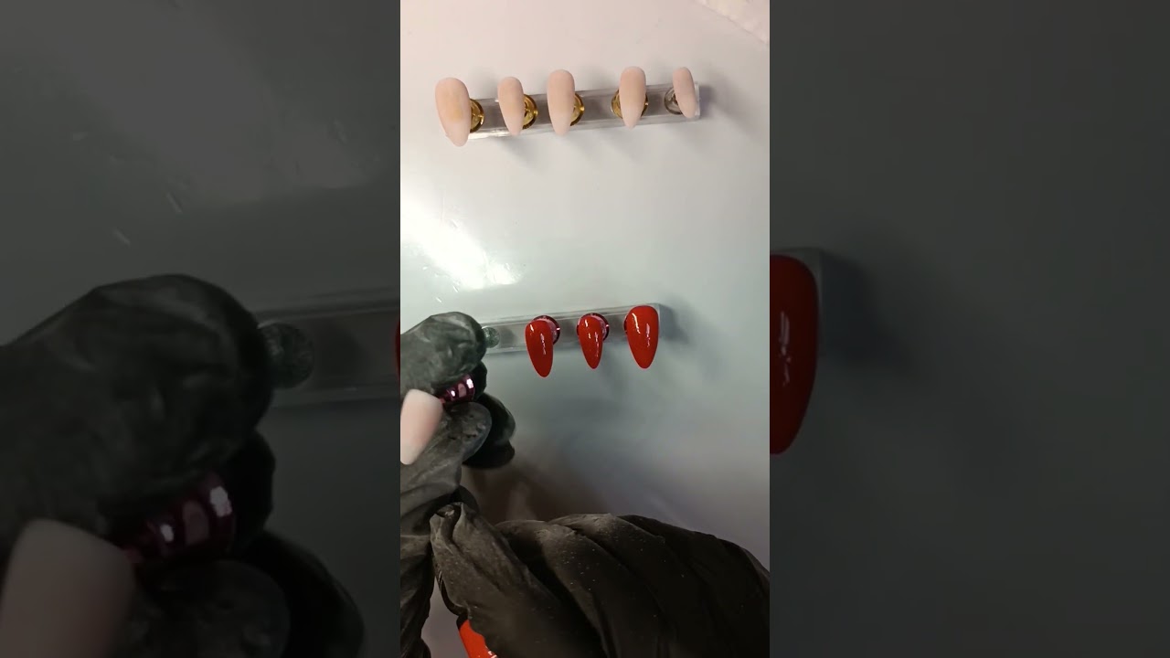 Czerwony Press On Nails #pressonnails #pressonnailsbusiness #pressonnailslovers #handmadenails